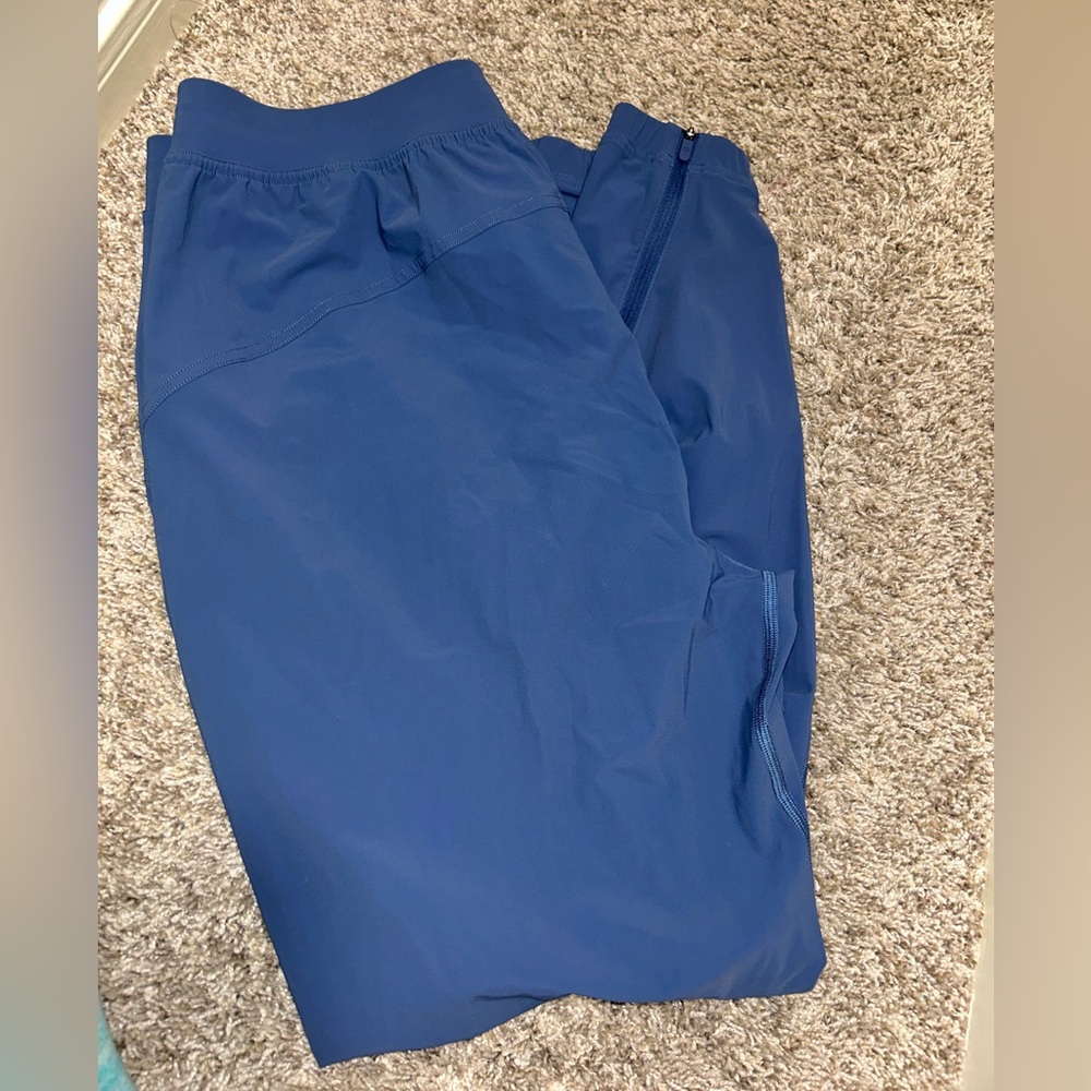 Lululemon Adapted State High-Rise Jogger *Full Length
Pitch Blue 10